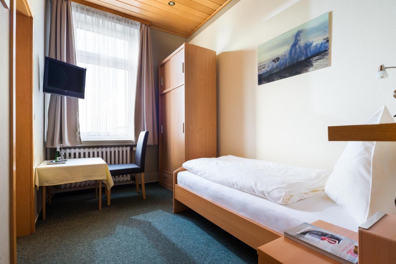 Haus Elimar Weber Bed & Breakfast Нордерней Екстериор снимка